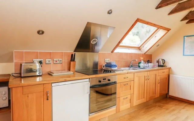 Larch Cottage