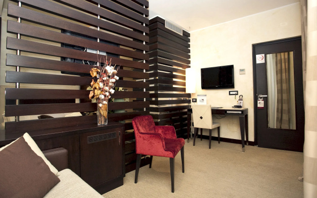 Les Fleurs Luxury House