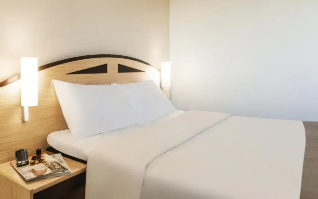 ibis Chesterfield Centre - Market Town