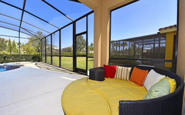 Solterra Six-bedroom