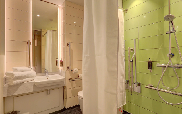 hub by Premier Inn London Goodge Street