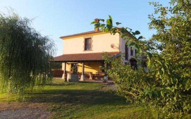 Отель Posada La Pedriza вид на фасад