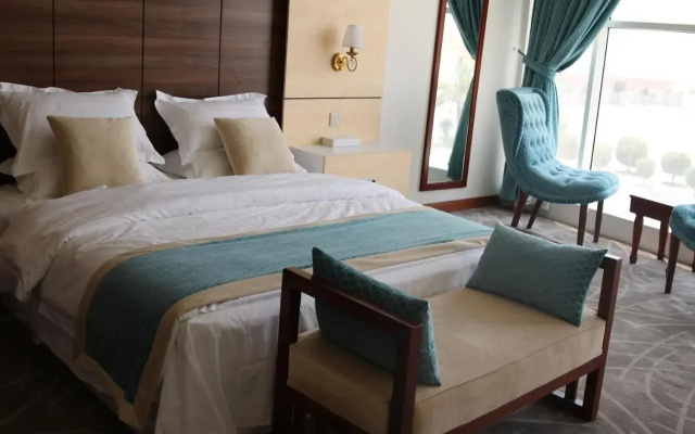 Aral Suites