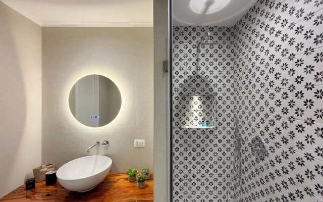 YourHome - La Casa Nuova Room & Apt