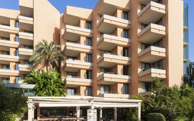 Отель Globales Nova Apartamentos вид на фасад