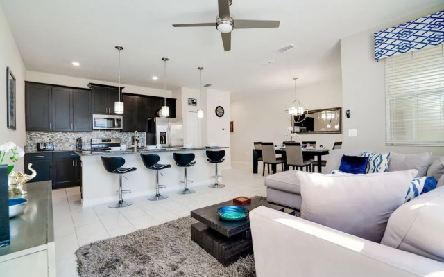 4888 Romeo Circle