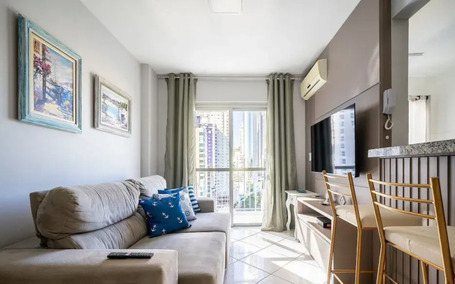2BR apt 150m Beach Balneario Camboriu Esd143