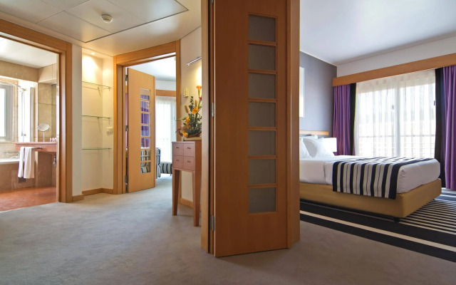 SANA Sesimbra Hotel
