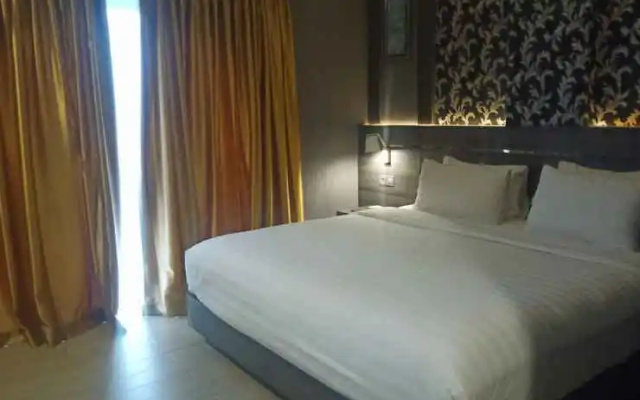 Grand Venetian Hotel