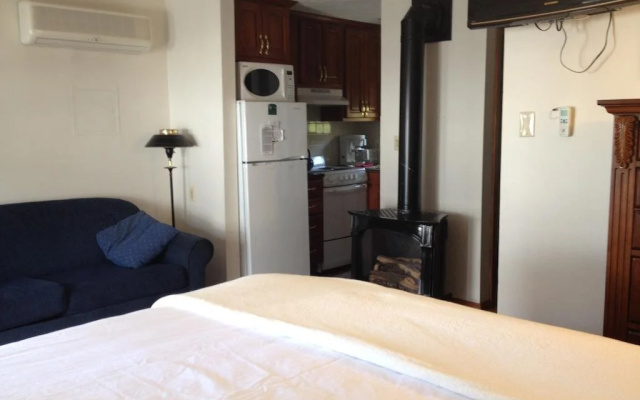 The Blue Shutters Inn