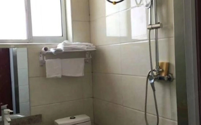 Tangjia Hotel