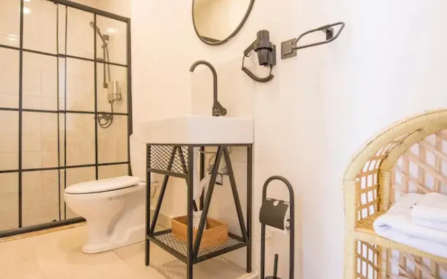 Vodina Lounge Suites