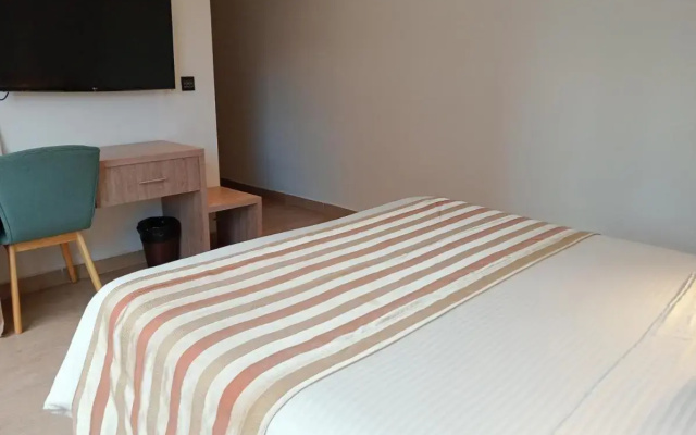Hotel Lomas 10