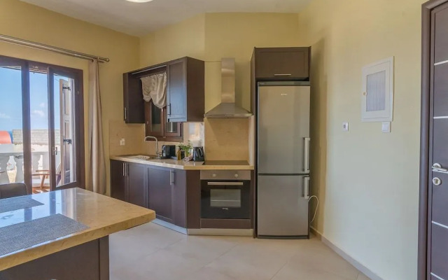 Theoxenia Suites & Apartments