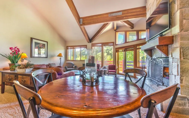 Deer Valley Enclave 28