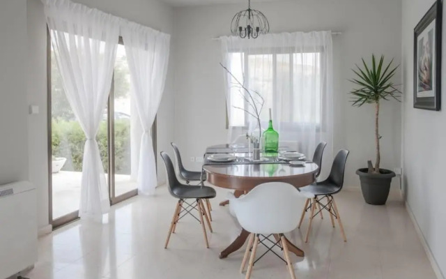 Villa 26
