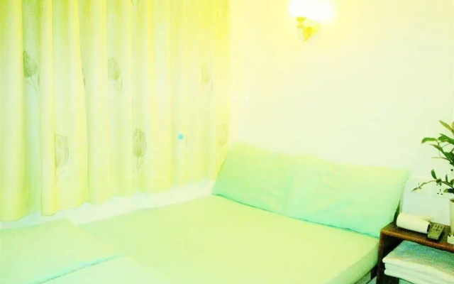 Las Vegas Guest House - Carlton Group of Hostels