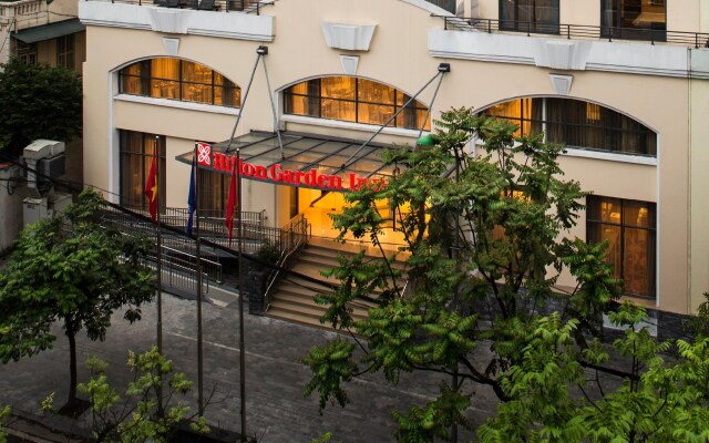 Отель Hilton Garden Inn Hanoi вид на фасад
