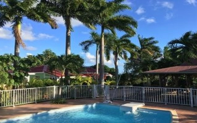 Hotel Oasis