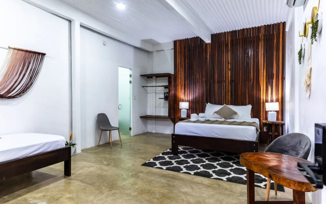 El Deseo Serendipity Hotel
