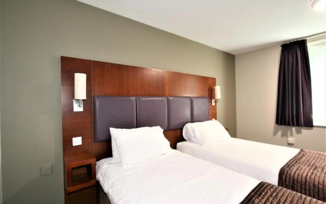 The Oakwood Hotel