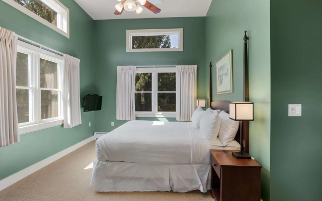The Palmer House Resort, an Ascend Collection Hotel