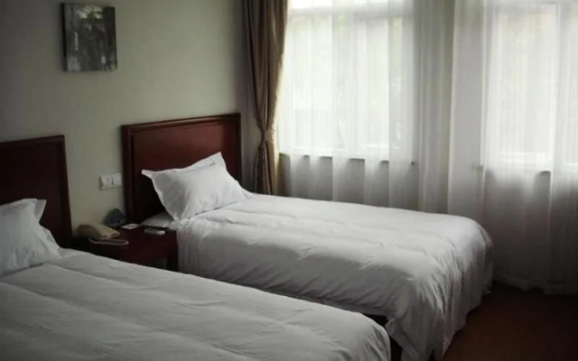 Greentree Inn Shanghai Longwu Road Express Hotel