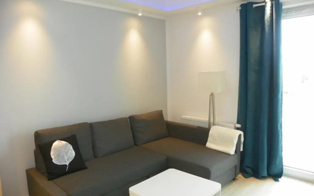 Sunny Apartment I