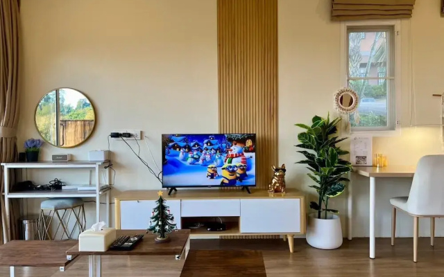 Bella Lunar Villa