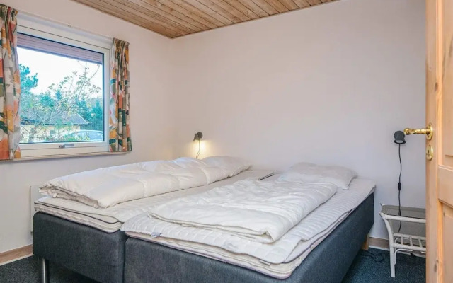 12 Person Holiday Home in Oksbol