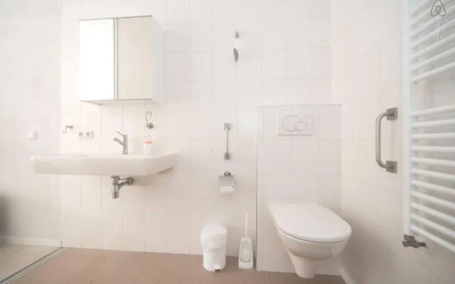 Studio Broeckestraat 12