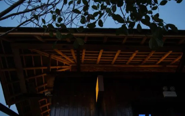 Xishuangbanna Jinghong Suyinbanshan Panoramic Villa Holiday Homestay