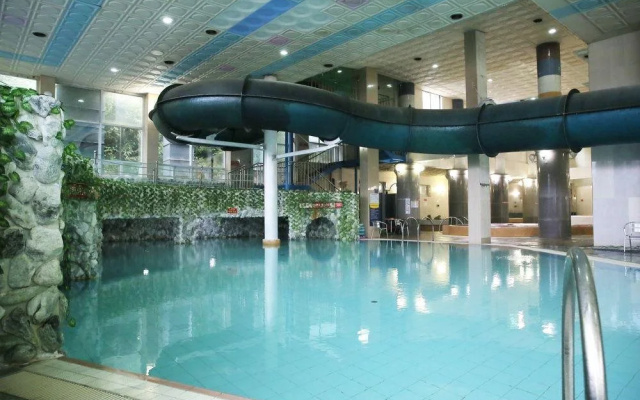 Dogok Oneness Spa Resort
