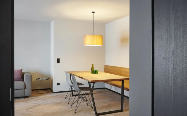 W52 Apartments