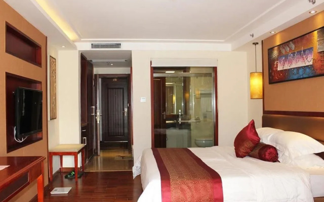 Yihua Riverview Hot Spring Holiday Hotel