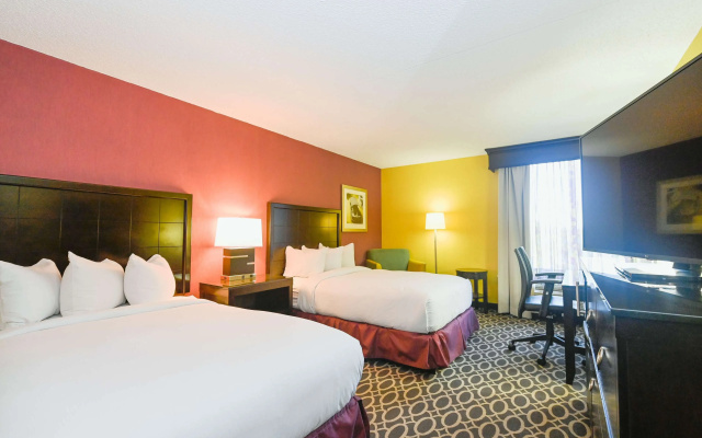 DoubleTree by Hilton Richmond - Midlothian