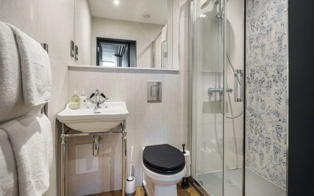 Bonnie Hotel - Smart Boutique ApartHotel - Haymarket Edinburgh