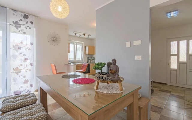 Beautiful Home in Peroj With 6 Bedrooms, Outdoor Swimming Pool and Wifi