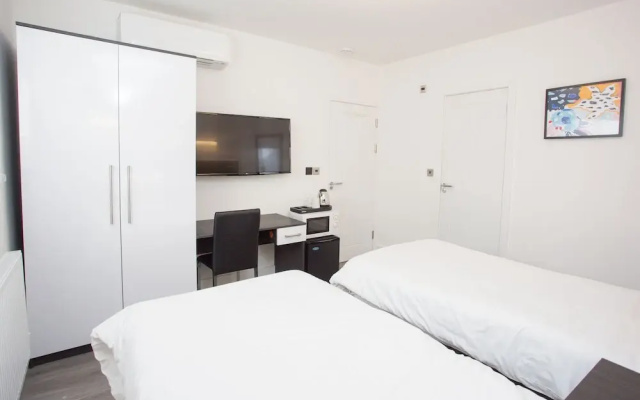 Heathrow Windsor Apart Hotel