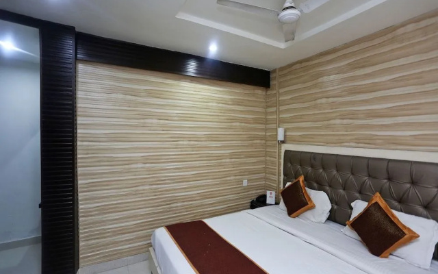 OYO 18255 The Idea Inn