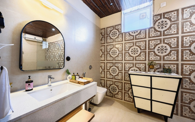 ELIVAAS Heaven in Hills Mountara 3BHK