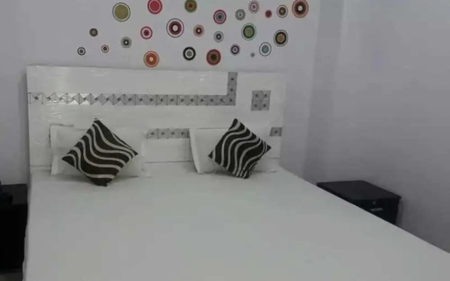 Rajdhani guest house