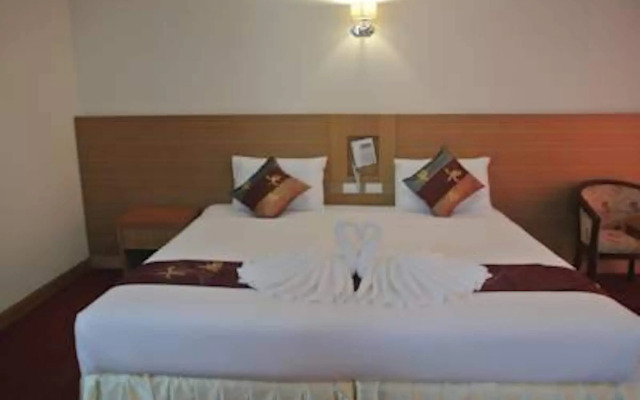 Chaikanathani Hotel