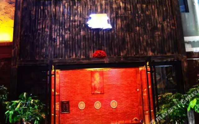 Ya Mei Li Jia Hotel