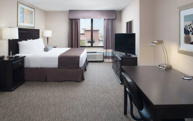 Best Western Plus Las Vegas South Henderson