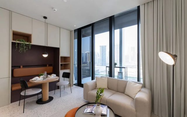 Cozy Studio w Burj View Balcony Business Bay