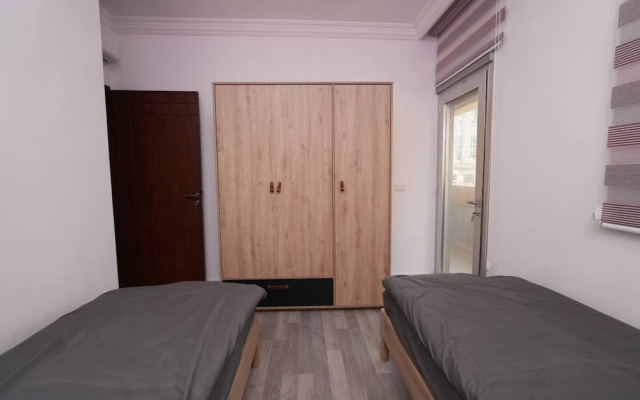 The Purple Apartment Badaro 3 Bdrm 24 7 Electric