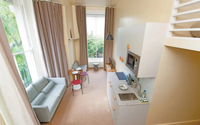 Deluxe Studio Suite in Historic Camden Terrace