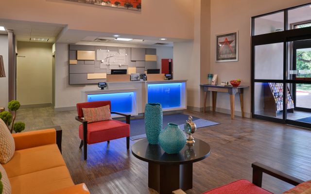 Holiday Inn Express & Suites Austin North Central by IHG