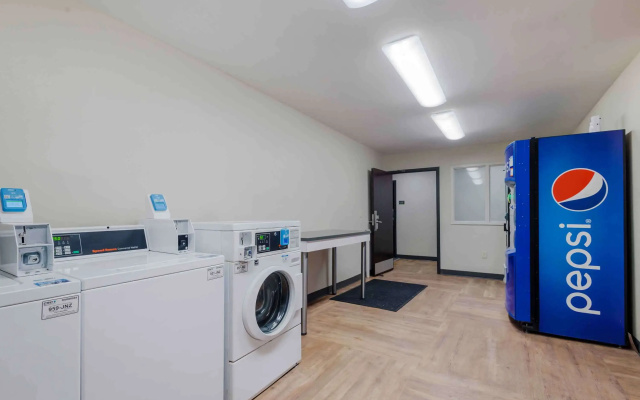 Extended Stay America Suites Charlotte University Place